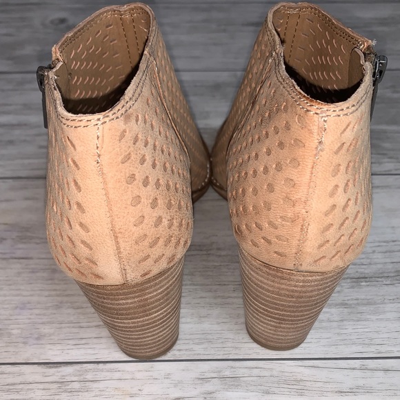 Lucky Brand Tan Shoes Size 6M NWT - Picture 4 of 5